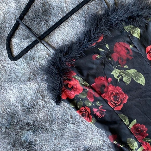 Ember Fallen Rose Marabou Feather Top - Picture 11 of 11